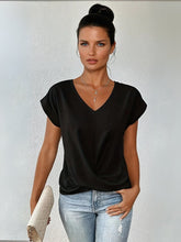 Lieke | Dames Satijn V-hals Twist-front Korte Mouw Top