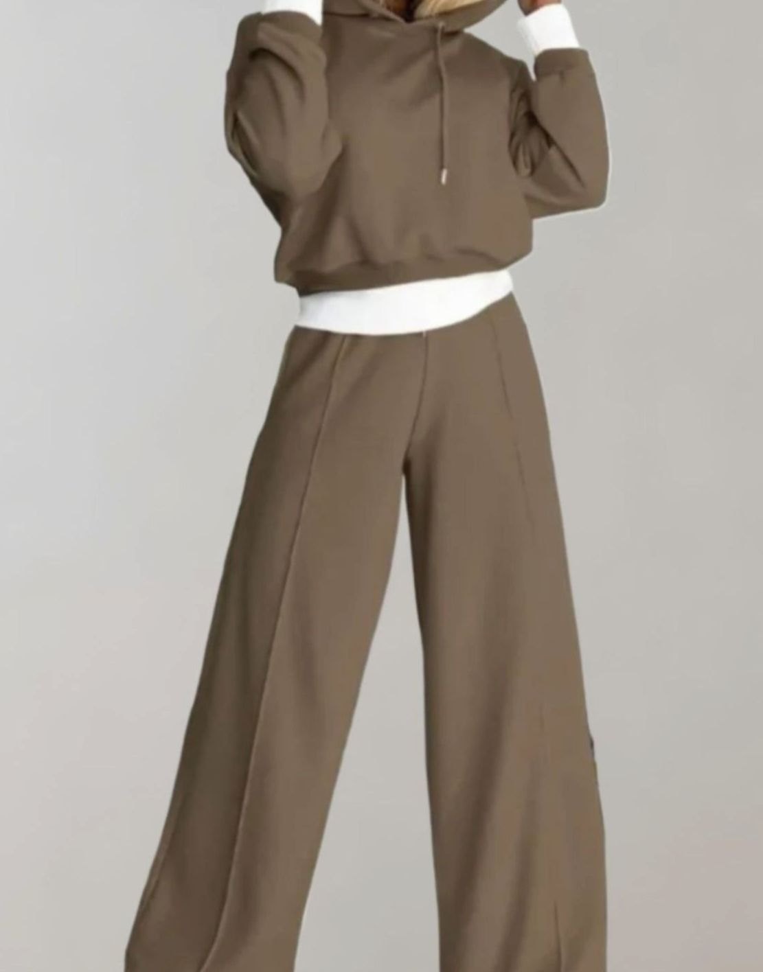 Leonie | Damen Freizeit Hoodie Jogginganzug Set mit Weitem Hosenbein