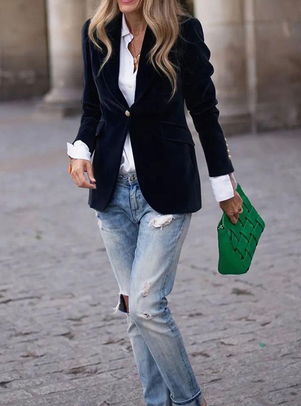 Clara | Damen Klassischer Blazer mit Ein-Knopf-Verschluss und Goldknöpfen