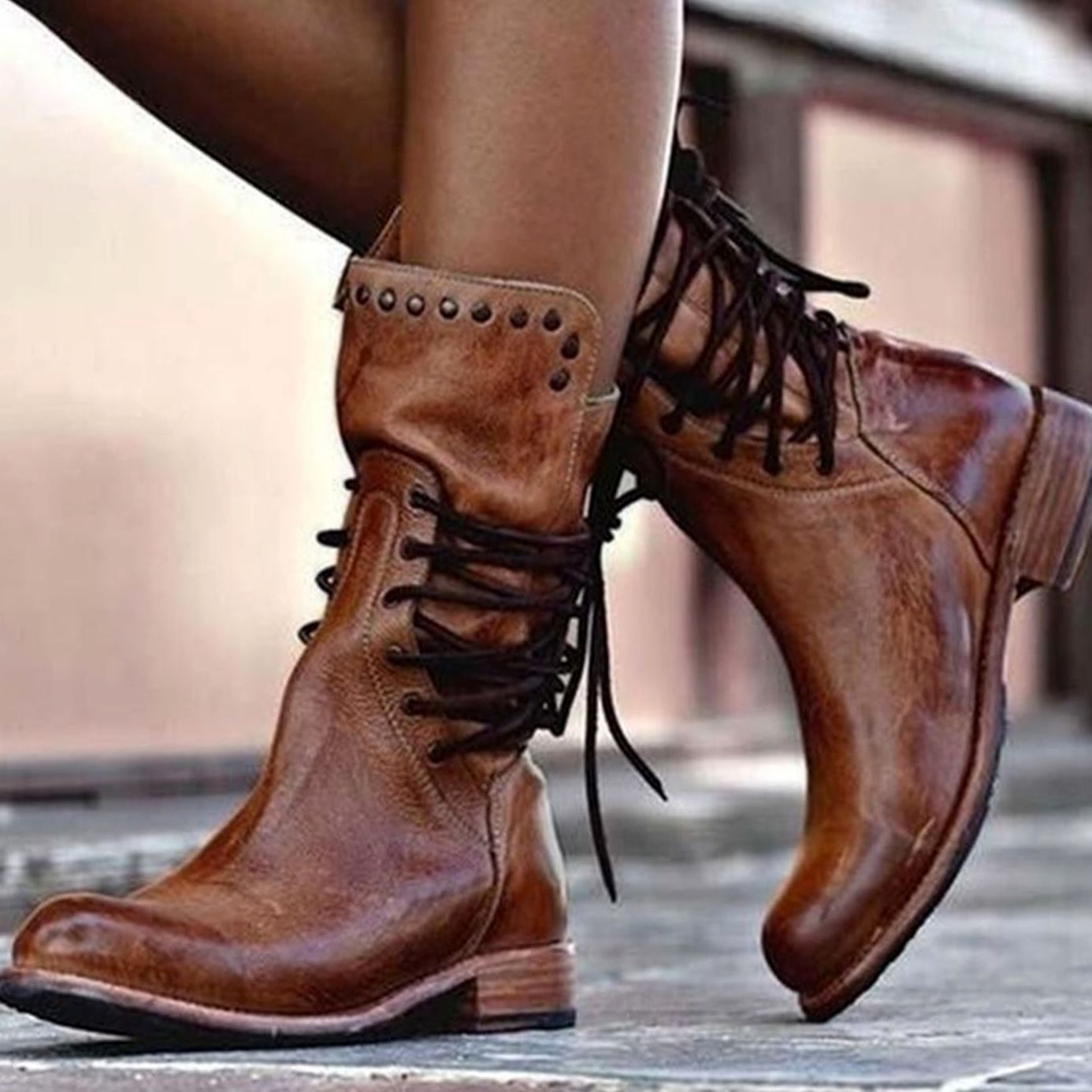 Anna | Enkellaarsjes Dames Vintage Veterschoenen Blokhak Nietendetail